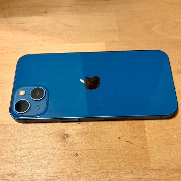 Apple iPhone 13 Smartphone - 128 GB - Blue (Unlocked) with Original Box - Picture 6 of 7